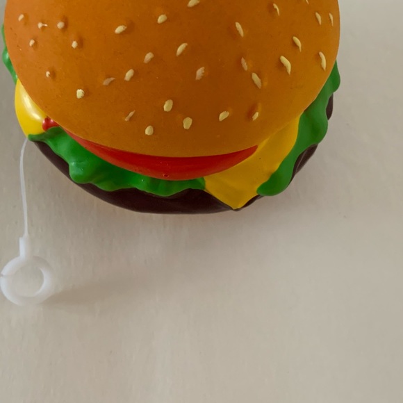 Cheeseburger dog toy - Picture 10 of 10